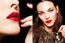 chanel makeup n 5 holiday 2021 ad