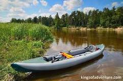 What are the disadvantages of a canoe?