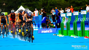 the olympic triathlon races triathlete