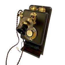 1930 S Style Wooden Wall Telephone With