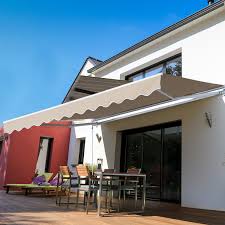 Best retractable awnings best choice retractable patio awning advaning motorized retractable awning tang sunshades depot retractable slide size: 15 Best Retractable Awnings In 2021 Buyer S Guide Reviews