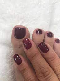 happy toe nails