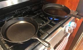 lodge cast iron skillet review is it