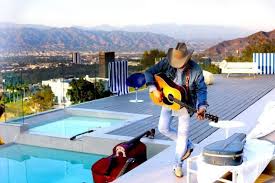 Dwight Yoakam At Nutty Brown Cafe Amphitheater On 19 Oct