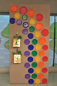 Rainbow Paper Plate Wall Decor For St