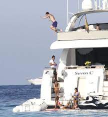 PHOTOS: Messi jumping off a yacht and into the water fcblive [grosby] |  FCBarcelonaFl  ? | Scoopnest