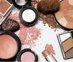 study shows makeup affects mood
