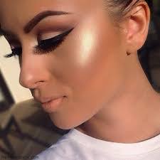 I'll also share my tips and tricks on how to. How To Apply Liquid And Powder Highlighter Makeupadda