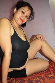 Indian aunty nude pics 