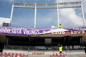 vikings temporary home rife with