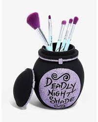 deadly nightshade makeup brush holder
