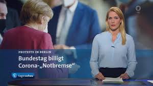 The tagesschau is the oldest broadcast on german television that still exists and broadcast up to 20 issues per day. Video Tagesschau 20 00 Uhr Tagesschau Ard Das Erste