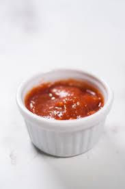 homemade tomato ketchup from fresh