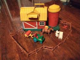vine 1981 playworld toys farm barn