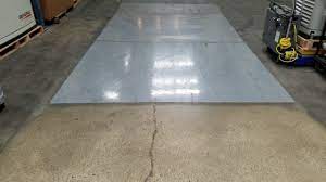 polished concrete or epoxy solid floors