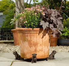 English Bulldog Potty Feet Plant Pot