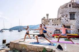 the best yoga retreats in august 2020