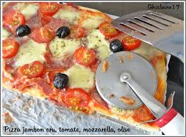 pizza au jambon cru tomate mozzarella