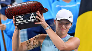 Professional tennis player | trying to put this yellow fluffy thing between the lines не пользуетесь твиттером? Tennis News Iga Swiatek Claims Her Second Career Title By Winning Wta 500 Tournament In Adelaide Eurosport