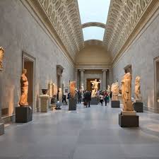 Greek Or Roman Statues Missing Heads
