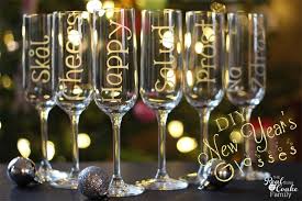 Champagne Glasses Using Glass Etching