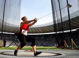 how the hammer throw is like a particle