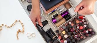 how to organize your makeup collection