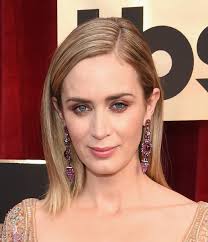 emily blunt s bronze smoked out eye