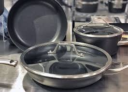 is calphalon cookware any good in