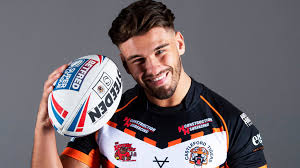 castleford tigers contract