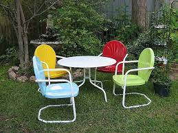 vintage outdoor furniture