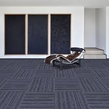machine tufted commercial carpet tiles