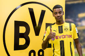 Isak's purpose is to create and maintain an international network of colleagues who represent the world community transcending geography, politics and the bounds of separate disciplines in order to. Official Dortmund Sign Isak Besoccer