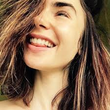 lily collins makeup free on stylevore