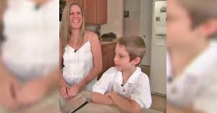 He was treated at the scene and taken to hospital, where he died a short time later. 9 Year Old Boy Calls 911 In Tears And Tells Them This About His Mom Littlethings Com
