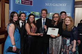 Curtis Brown Creative Tutors and Guest Speakers   Curtis Brown     Tom Dowling   WordPress com The opening film at this year s Galway Film Fleadh  which runs from  Tuesday    th July until Sunday    th July       is Grabbers  Directed by  Jon Wright     