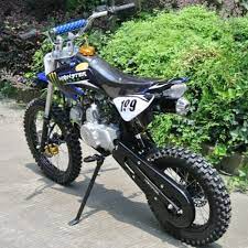 200 cc black motocross dirt bike at rs