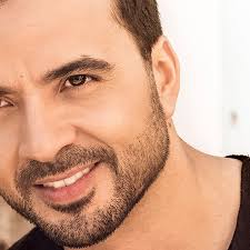 He is an actor and composer, known for ibiza (2018), empire (2002) and un paso adelante. Luis Fonsi Topic Youtube