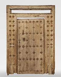 entrance door and its frame of spanish