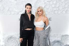 instant fashion experience kendall kylie