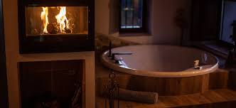 Un plan perfecto para disfrutar de un fin de semana con un relajante baño de espuma. Agua D Estrellas Rural Home In Trevejo Caceres Spain Book Online