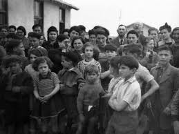 Campos de concentración: ¿Por qué los españoles protagonizan la historia del  campo de Rivesaltes? | Internacional | EL PAÍS