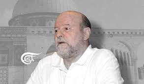 ولد أنيس النقاش في بيروت عام 1951، التحق بصفوف حركة فتح عام 1968 وتسلم فيها عدة مناصب. Qbeksgsqv1iqam