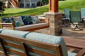 Can You Find Outdoor Furniture Advice