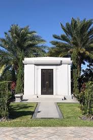Hollywood Cemetery And Burial Services