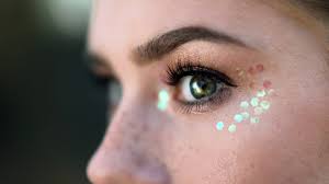sparkly eyes festival makeup tutorial