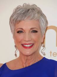 These short hairstyles make going gray so easy and ageless. 25 Grey Short Hairstyles For Women