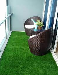put patio furniture on artificial grass