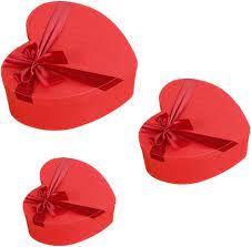 Amazon | YARNOW 2個入り ボックス 赤いハートのギフトボックス バレンタインスイートボックス バレンタインデーハートギフトボックス  バレンタインデーのチョコレートボックス 結婚式のハート型ギフトボ | ガーデンオーナメント・置物