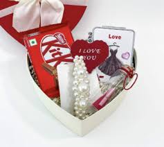 valentines day gifts for him her
